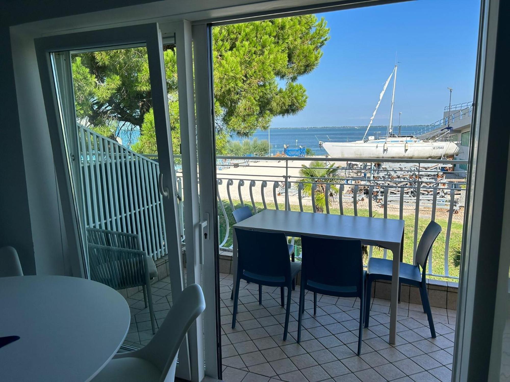 Marine House Lignano Sabbiadoro Exterior foto
